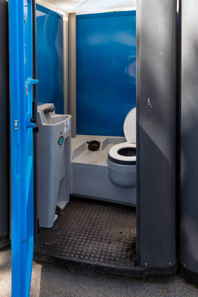 Best Portable toilet rental cost  in Wilder, VT